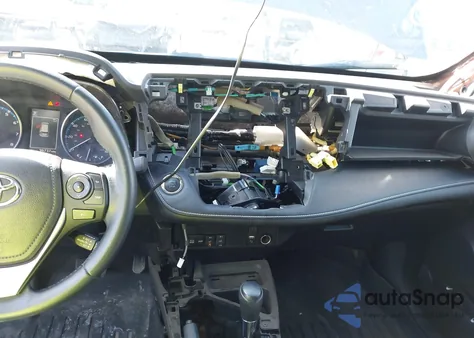 2018 Toyota Rav4 Xle from USA, damaged, VIN 2T3RFREV8JW780311